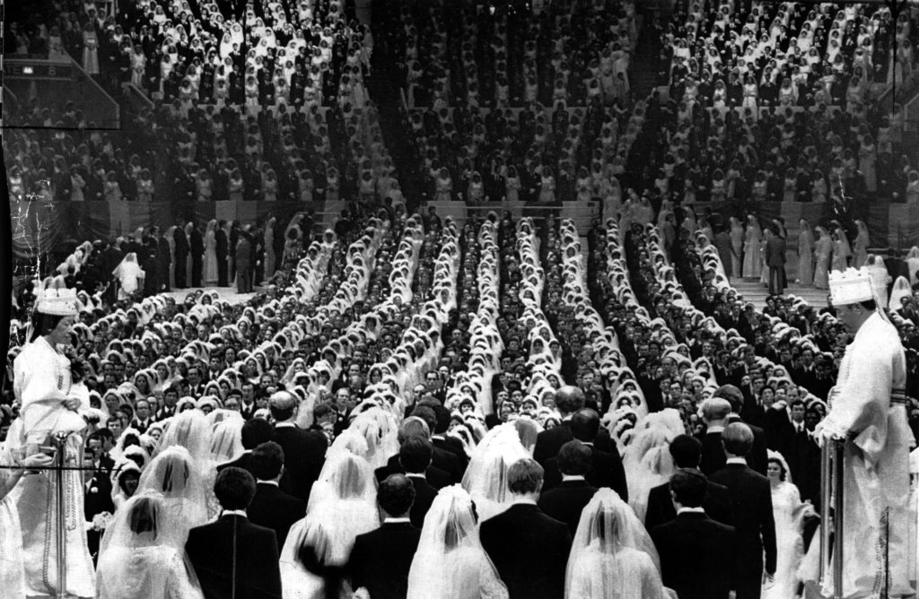 Cults like the Unification Church