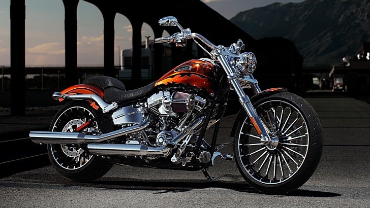 2014 Harley-Davidson CVO Breakout