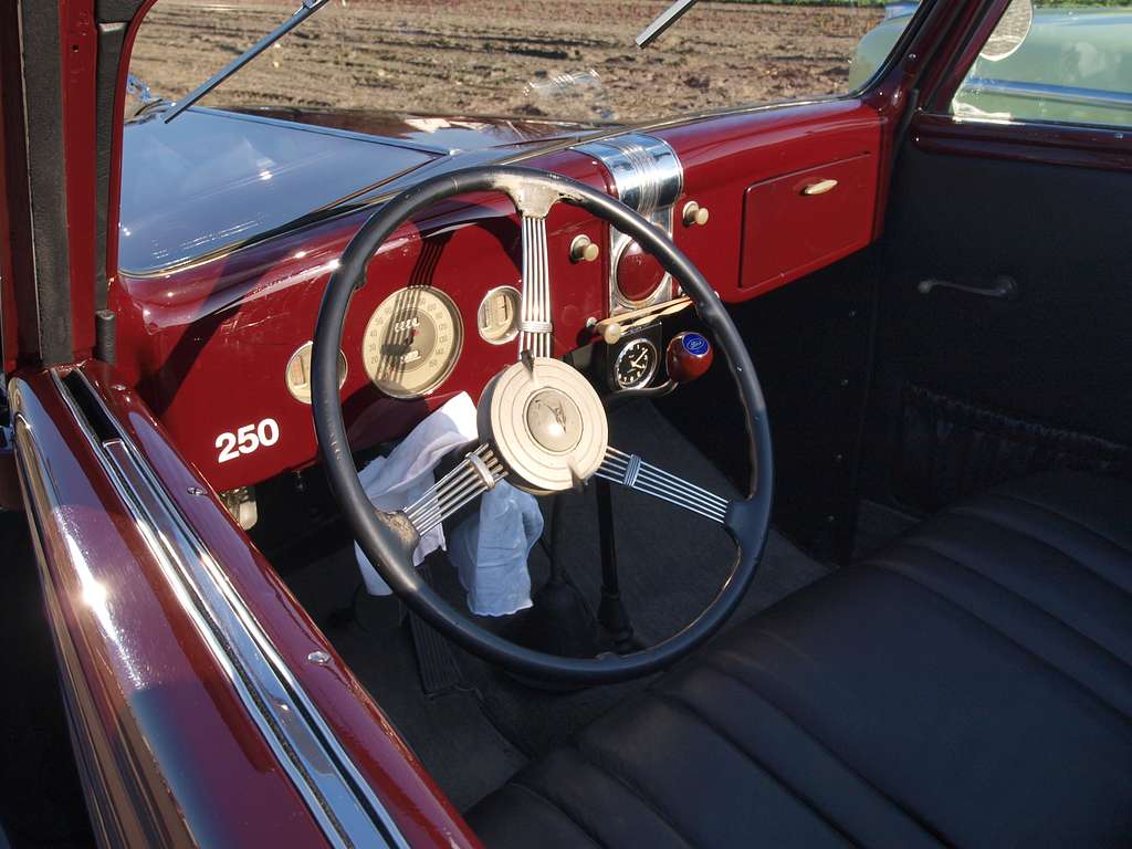 1936 Ford (Interior)