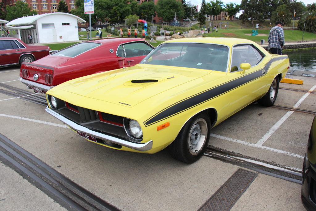 1974 Plymouth Duster 360
