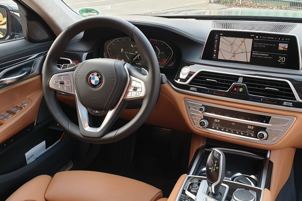 BMW 730Ld Interior