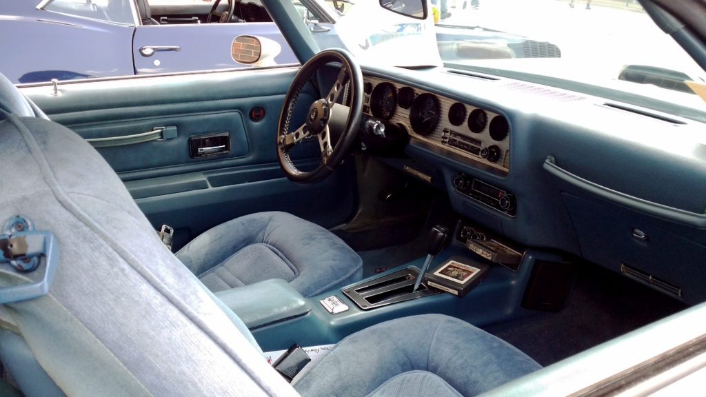 Pontiac Firebird interior