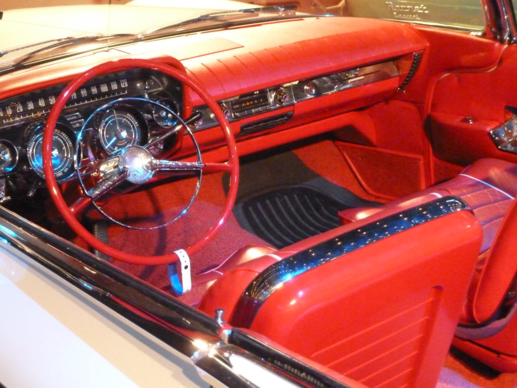 Buick Electra 225 Interior