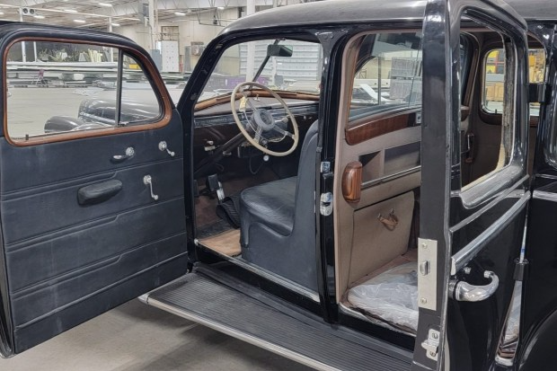 Cadillac Series 75 Interior