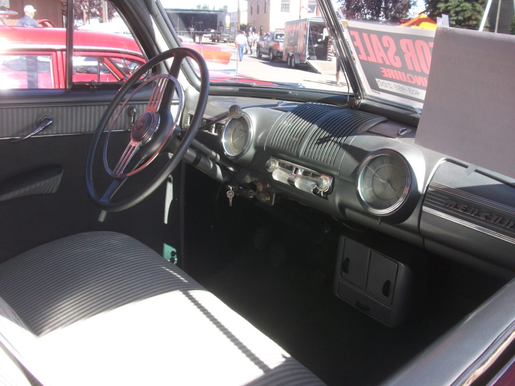 Mercury Park Lane interior